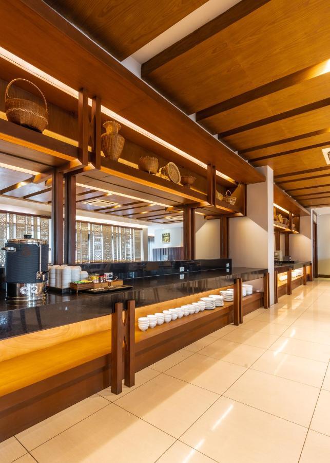Grand Hotel Vientiane Buitenkant foto