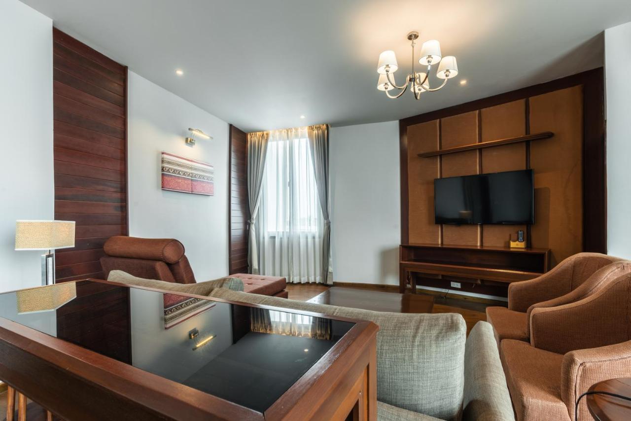 Grand Hotel Vientiane Buitenkant foto