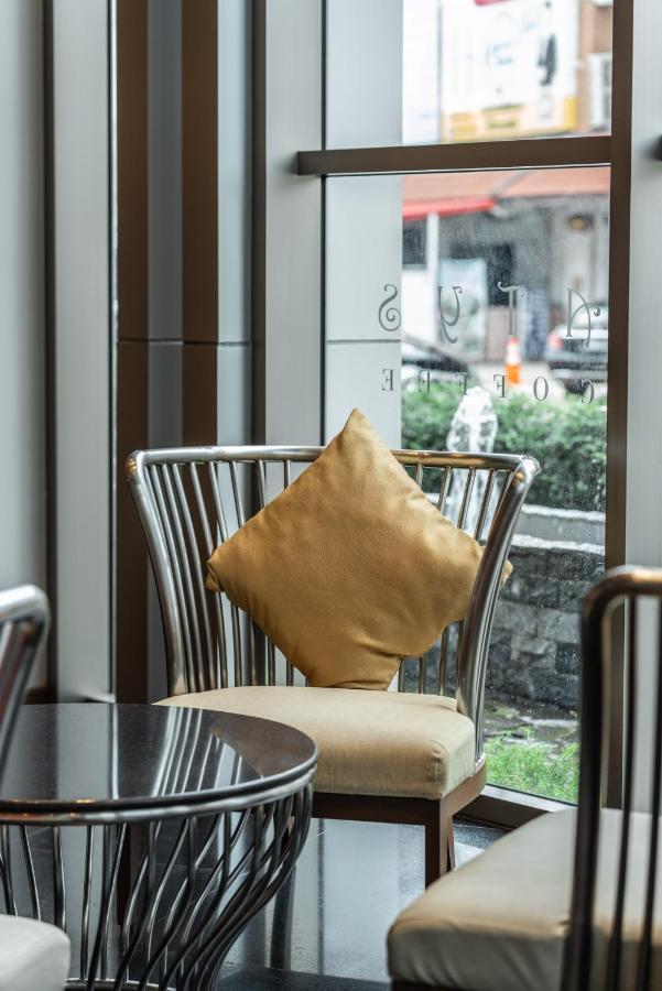 Grand Hotel Vientiane Buitenkant foto